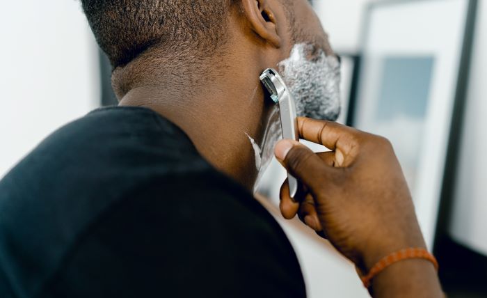 Men shaving techniques